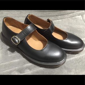 Dr Martens indica Mary Janes US9